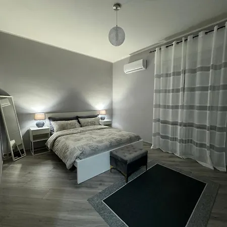 Trento House Zona Stazione Centro Storico Lägenhet *